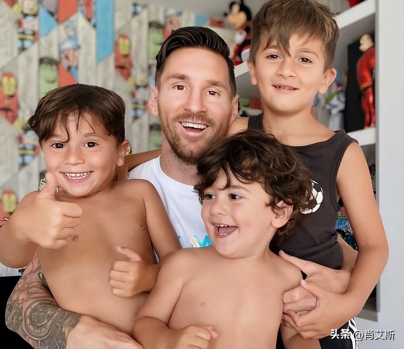 足坛射手榜贝利梅西c罗,足球三巨头梅西c罗内马尔