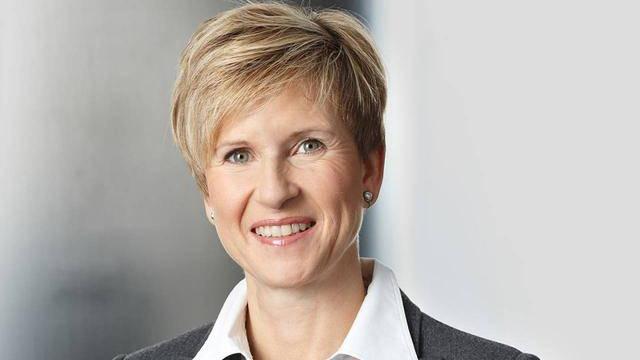 世界女富豪排名前十简介,世界十大女富豪