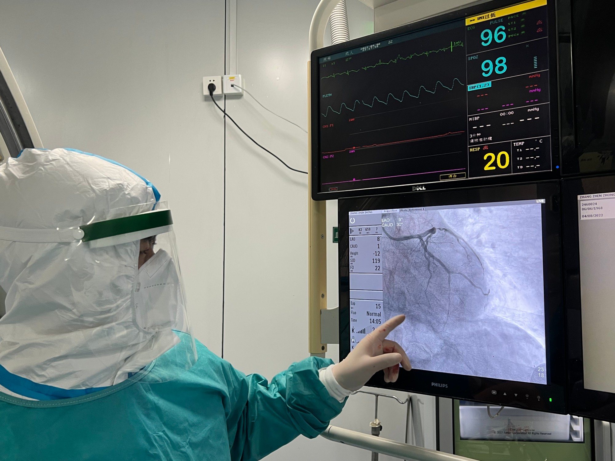 医院成功抢救心肌梗死患者纪实,胸痛中心成功救治患者