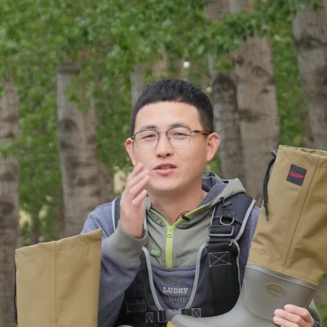 溪流野钓纺车轮路亚,溪流路亚钓鱼服