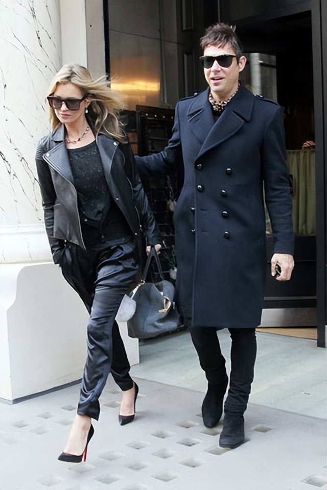 katemoss缁忓吀鎼厤,katemoss缁忓吀绌挎惌