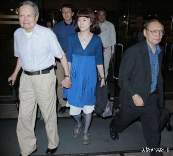 47岁翁帆结婚了吗,42岁的娇妻翁帆隐藏了多年的秘密