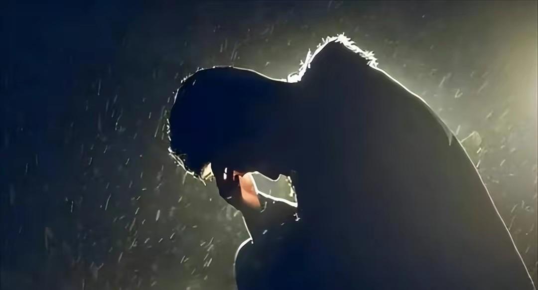 湖北男子花40万救白血病女友,28岁小伙救白血病妹妹