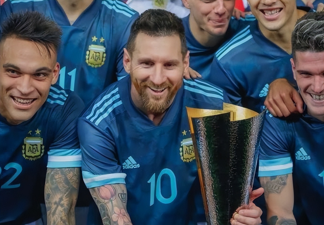 阿根廷32场不败全进球,阿根廷32场不败图片