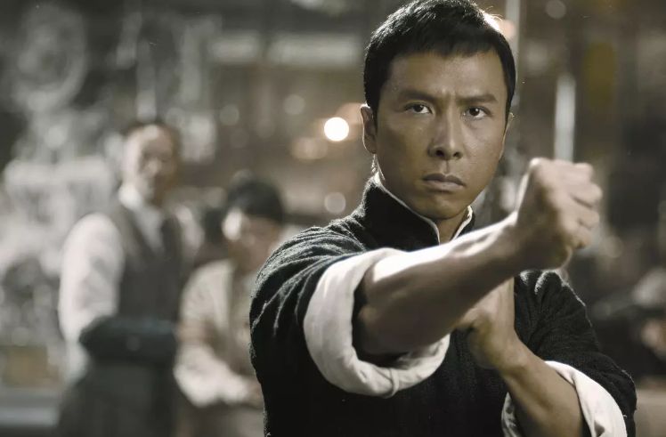 最牛面馆开张23年,仅靠一碗馄饨如何扩店2000家