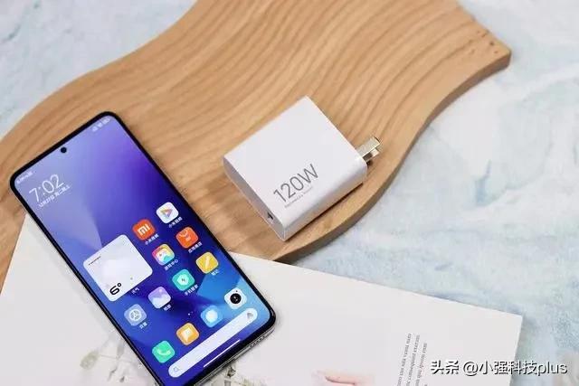 4000到5000左右的旗舰机手机推荐,手机测评2500元以下的手机推荐