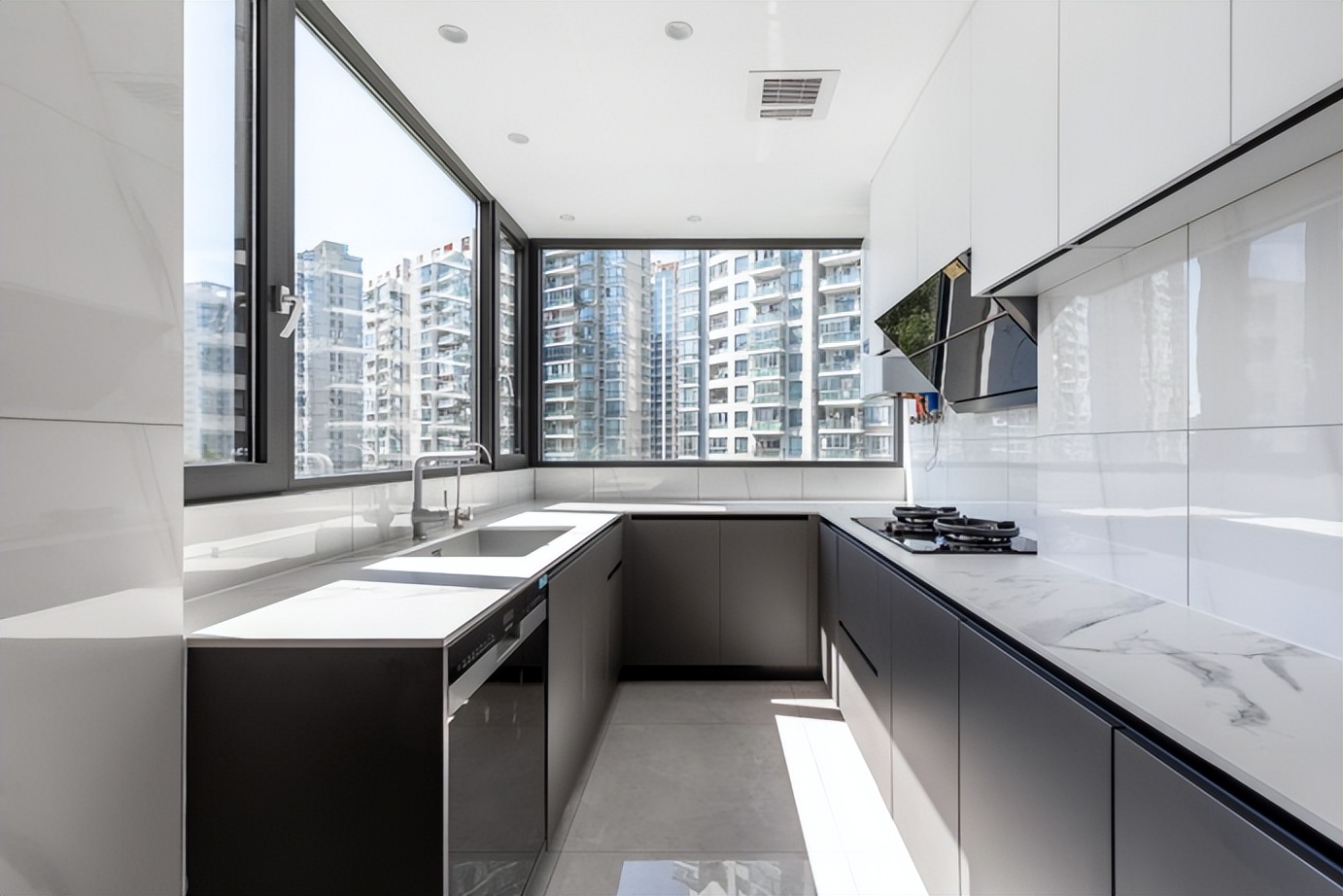 小户型做满墙柜子,小户型全屋做柜子