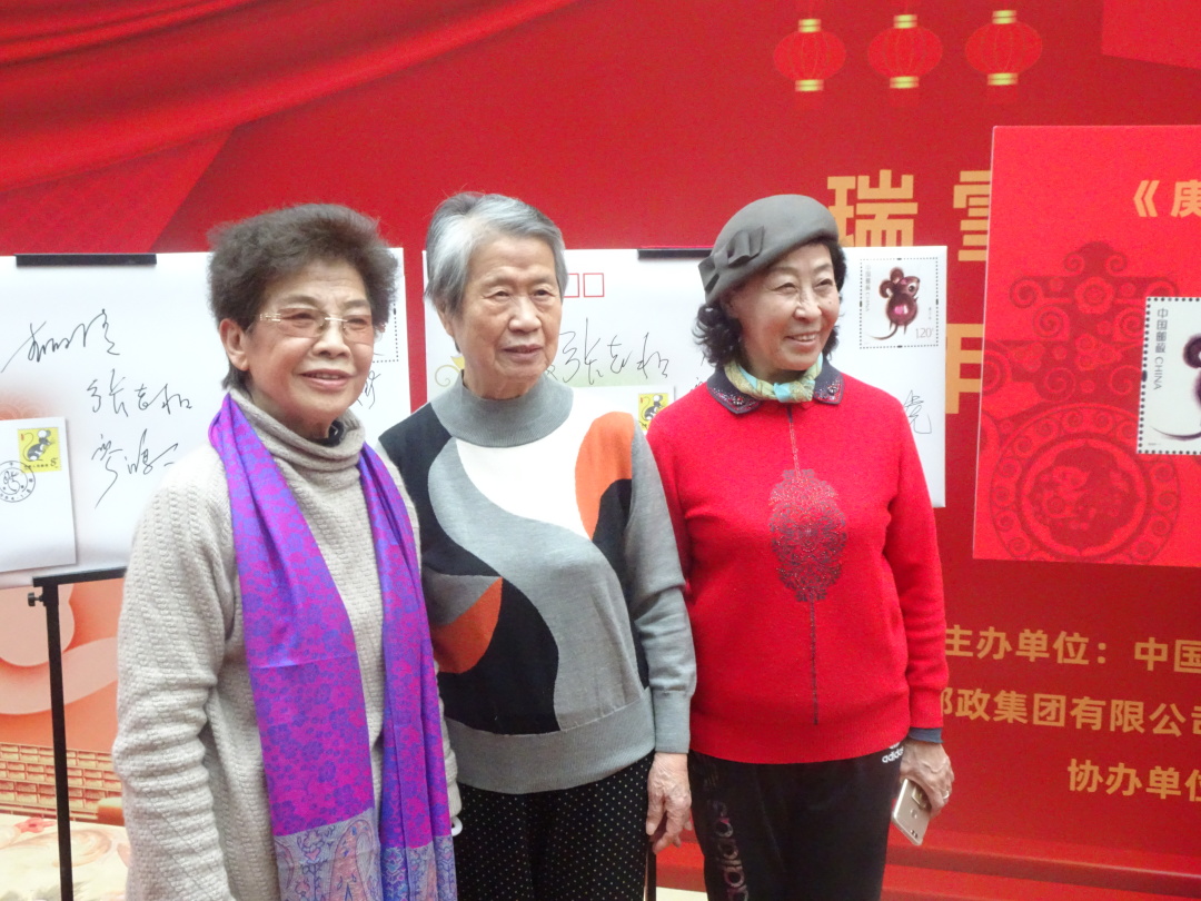 一枝白菊祭故人的诗句,折枝菊花寄哀思