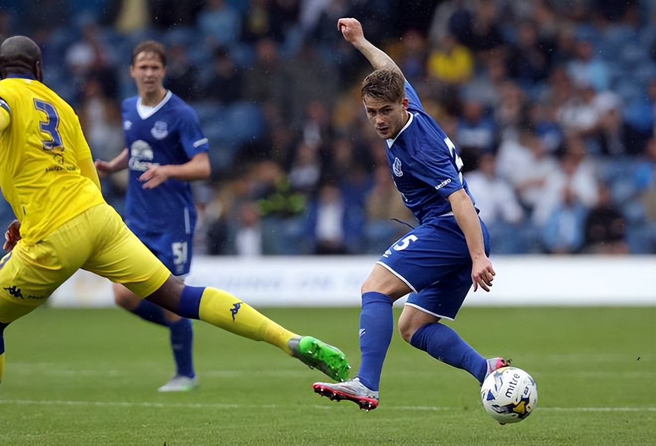 竞彩切尔西埃弗顿比分,竞彩推荐切尔西vs曼联