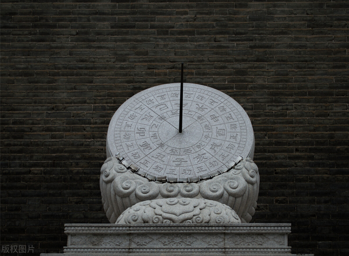 二十四节气的来历简单简介,二十四节气的由来和习俗简短日期