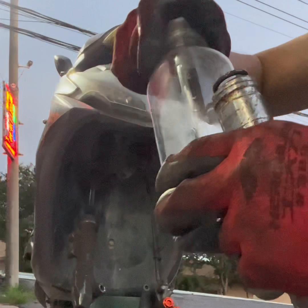 后减震油封更换,如何更换减震器油封图解