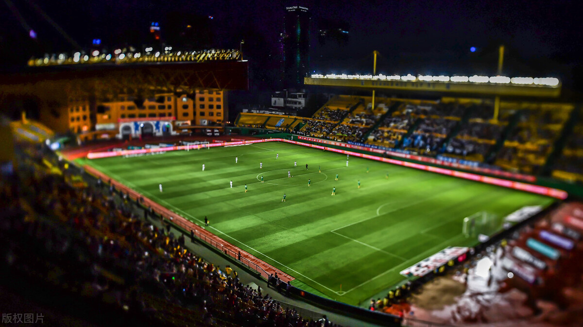 人民币的重量和体积,2万亿元有多少吨