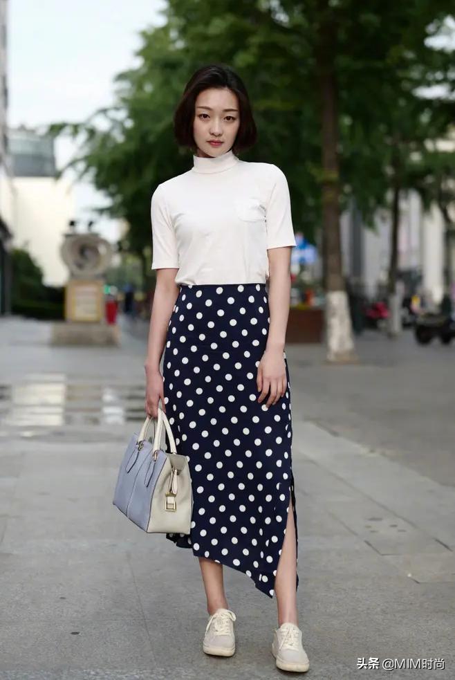 三款裙子配哪种鞋漂亮,适合搭配仙女裙的秋冬鞋子分享