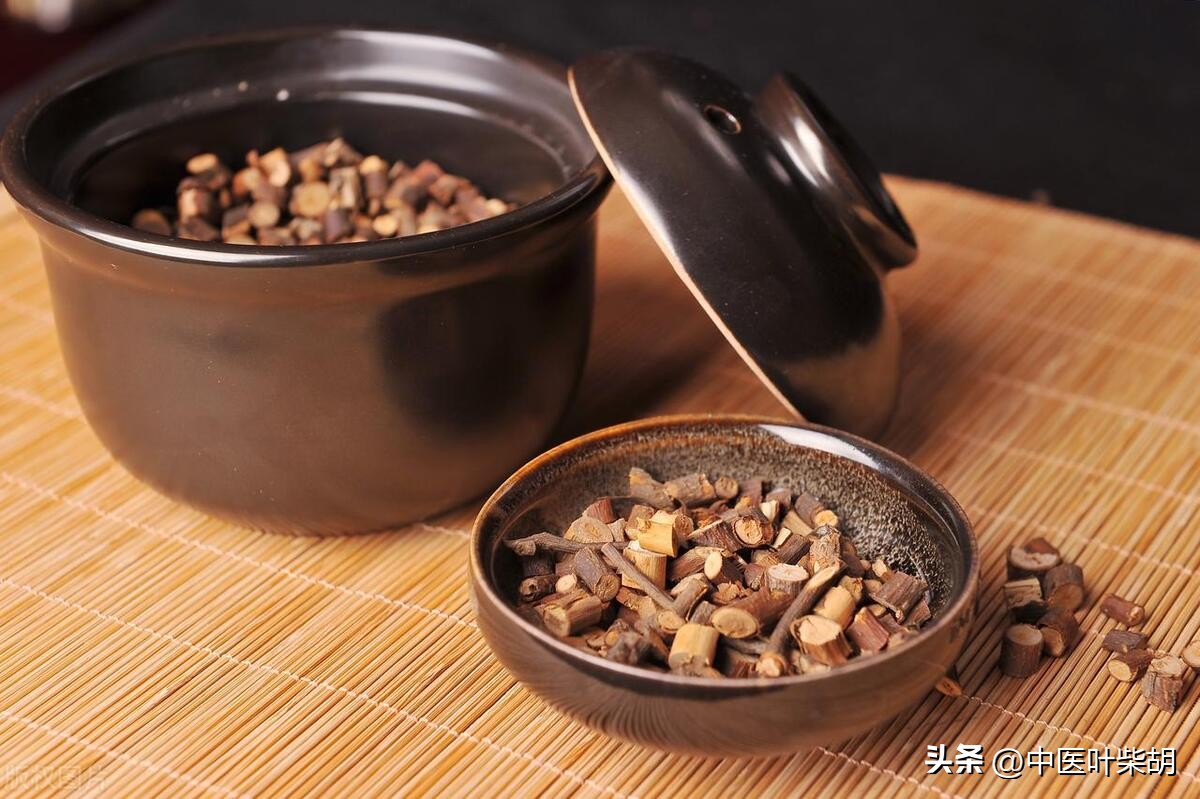 一辆库里南成本是多少,一辆库里南一年的费用