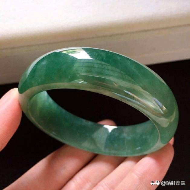 人人都能买得起的珠宝,好的油青种翡翠