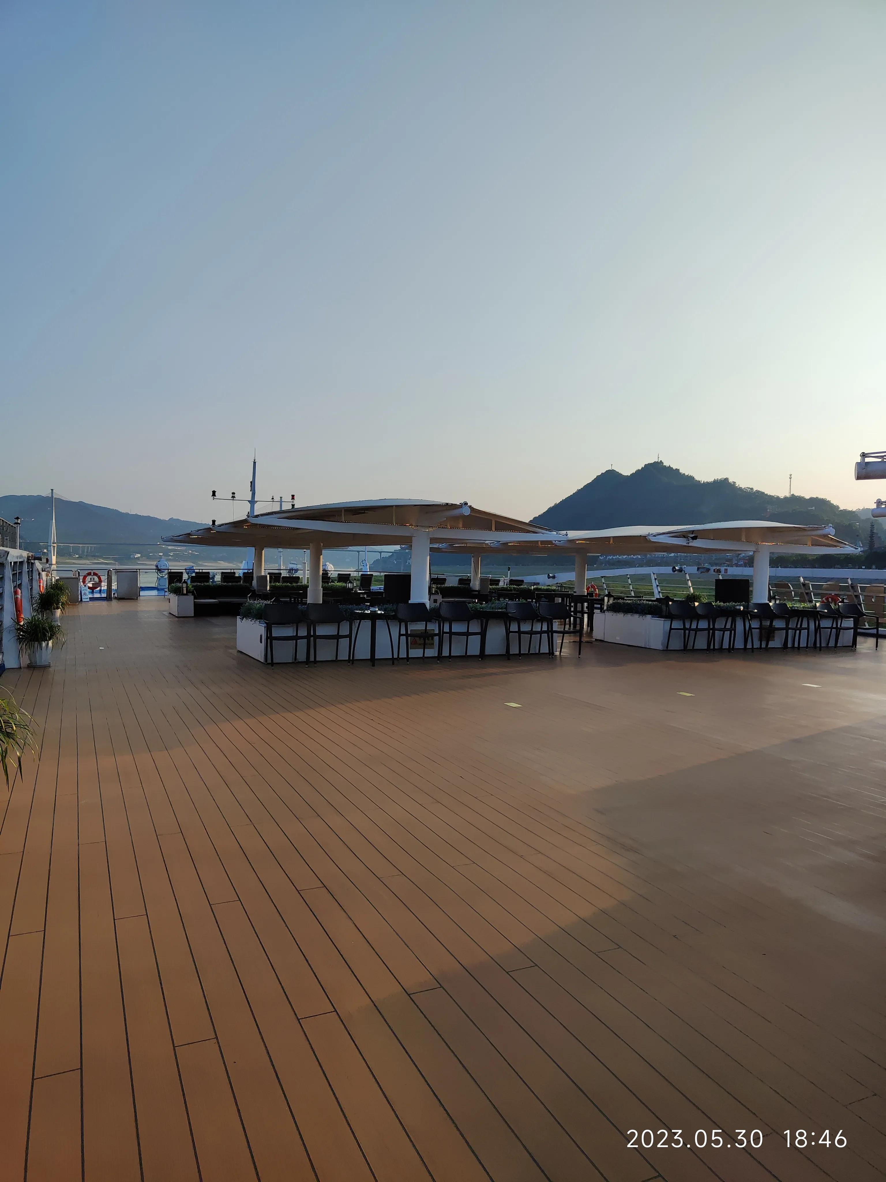 三峡游轮世纪神话号,五星级游轮世纪传奇畅游长江三峡