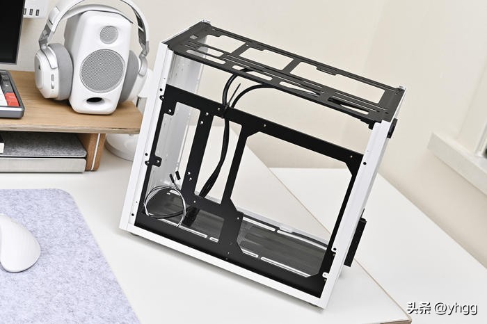 拆解华擎b760m,华擎b760m配合显卡