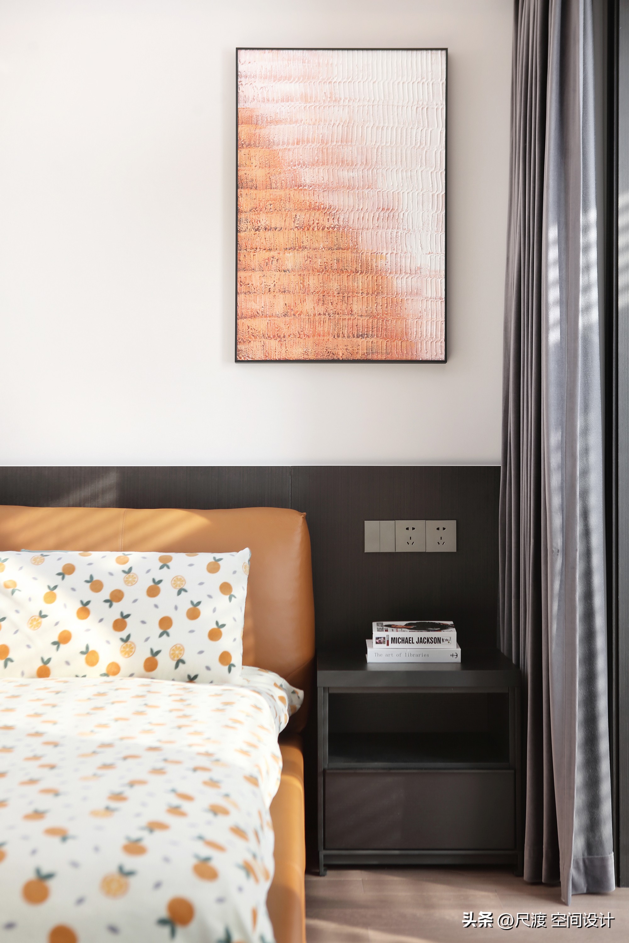 经典的黑白灰风格,高级耐看的极简黑白灰