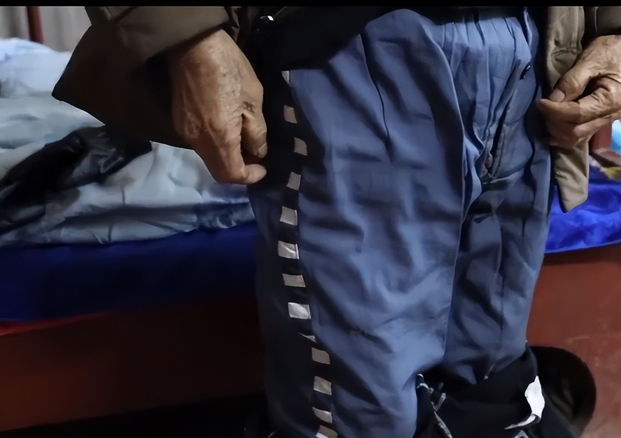 2008年七旬老人故意抢劫,七旬老人为养老故意抢劫入狱