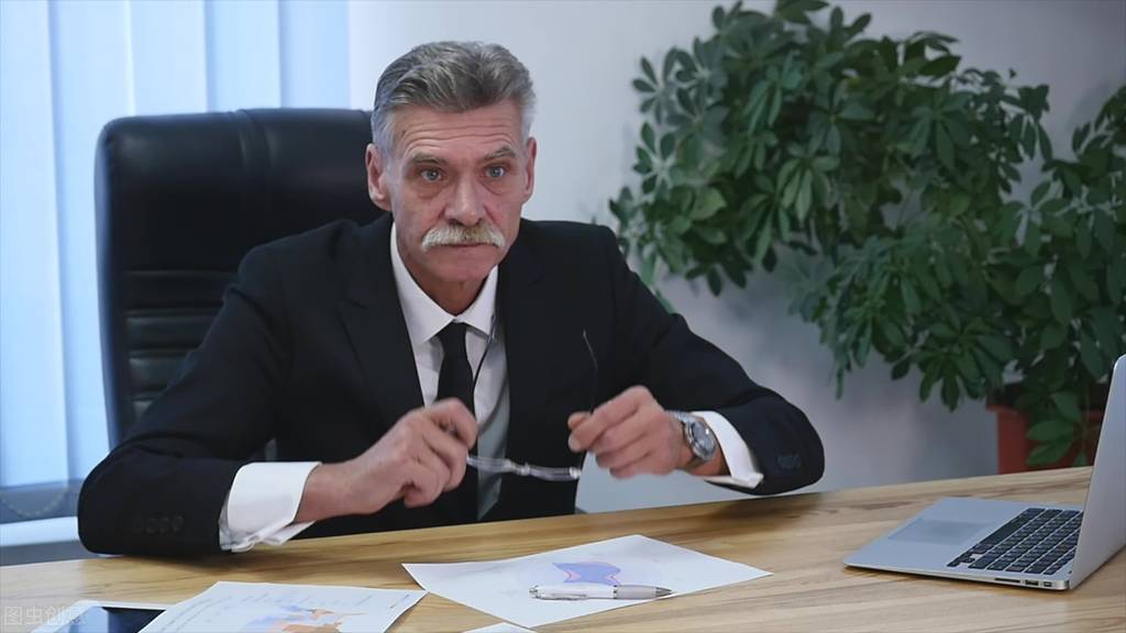 领导驾驭下属的十大狠招,下属很强势傲气怎么管理