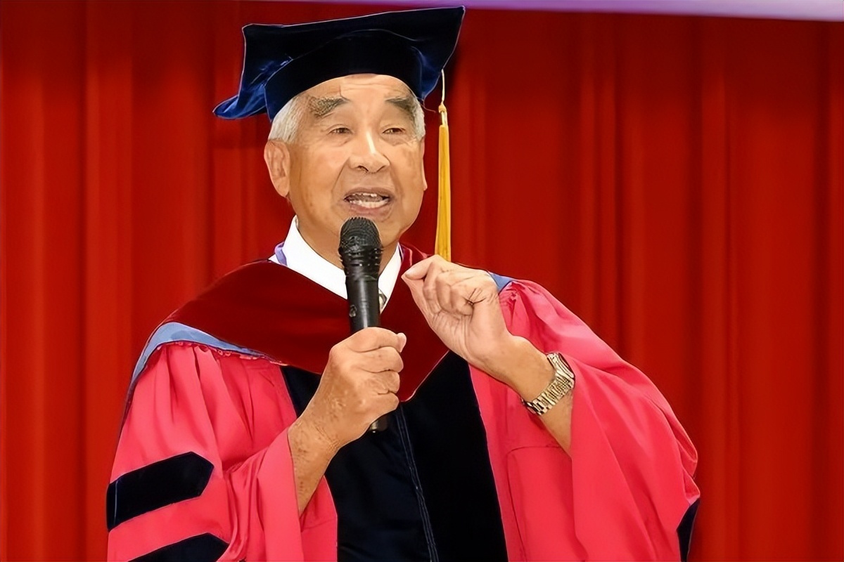 台湾首富郭台铭靠什么发家,郭台铭2020年台湾首富排老几