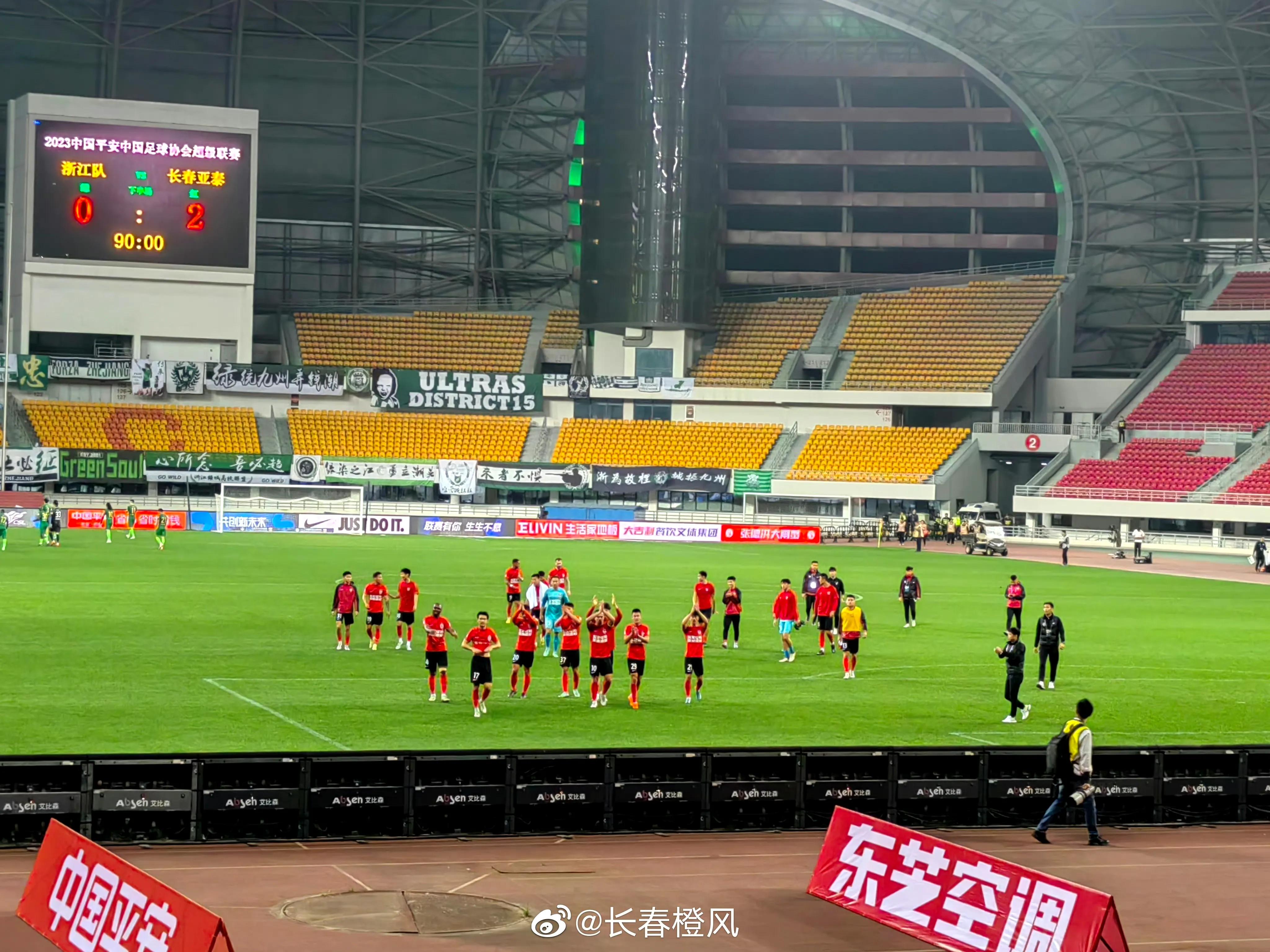 海港胜三镇取开门红,海港逆转三镇取开门红