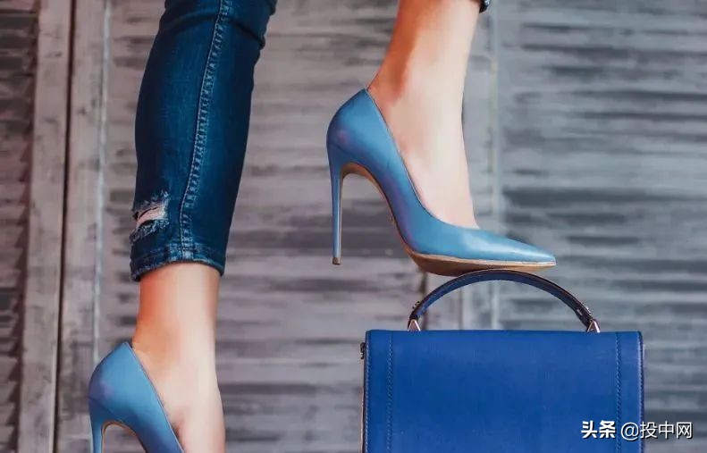 clarks被李宁收购,李宁收购clarks收入