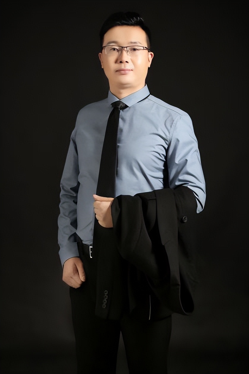 聆听商界营销鬼才智玄子蔡余杰的故事，感悟资深操盘手的励志人生