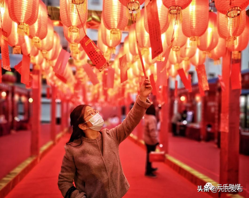 元氏蟠龙湖花灯节直播,元氏蟠龙湖元宵灯会