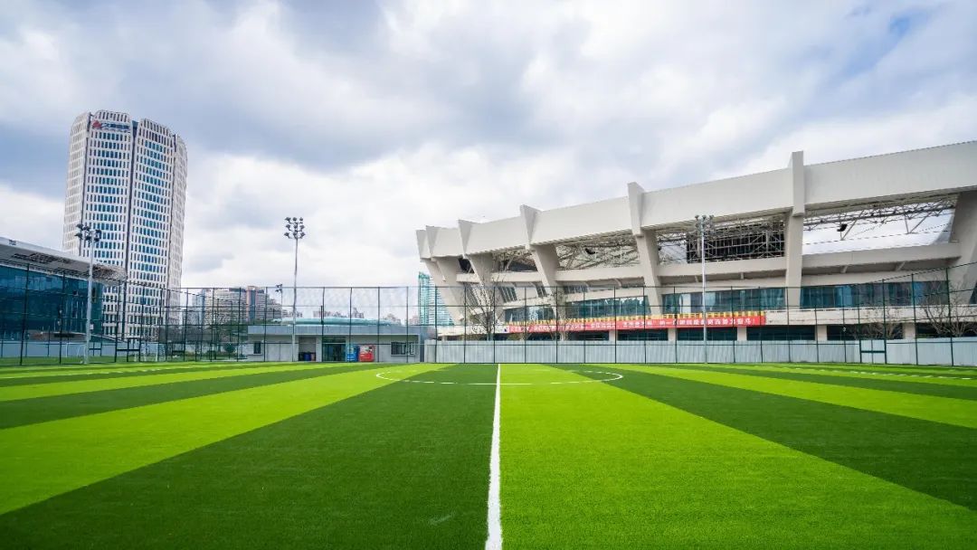 徐家汇体育公园室外足球场6月3日起恢复对外开放