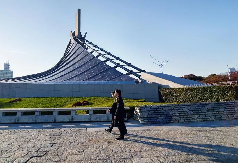 考公务员好还是在私企工作好,考公务员好还是到私企好