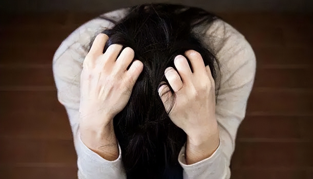 女人40岁后要多善待自己，常吃四种“零嘴”，补充“天然”雌激素