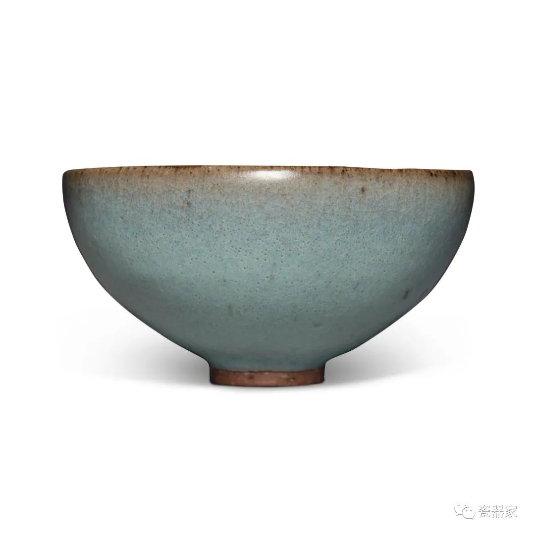 苏富比瓷器秋拍 (苏富比19年香港瓷器春拍)