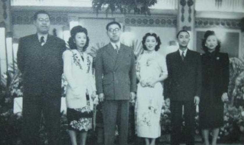 *楼青**出身，一嫁首富子二嫁孔家长子，无儿无女却晚景极好，她凭啥