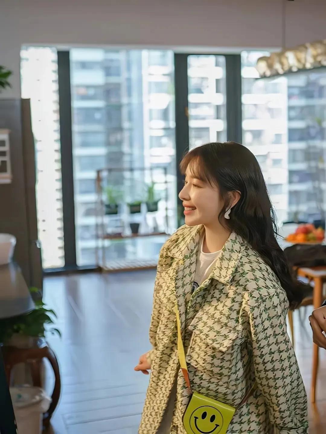 阚清子倪虹洁突如其来的假期,阚清子倪虹洁发布会