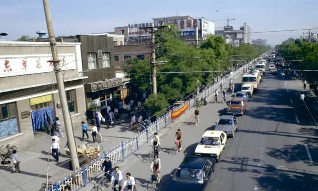 三十年前的北京现在的照片,40年前的北京还记得吗