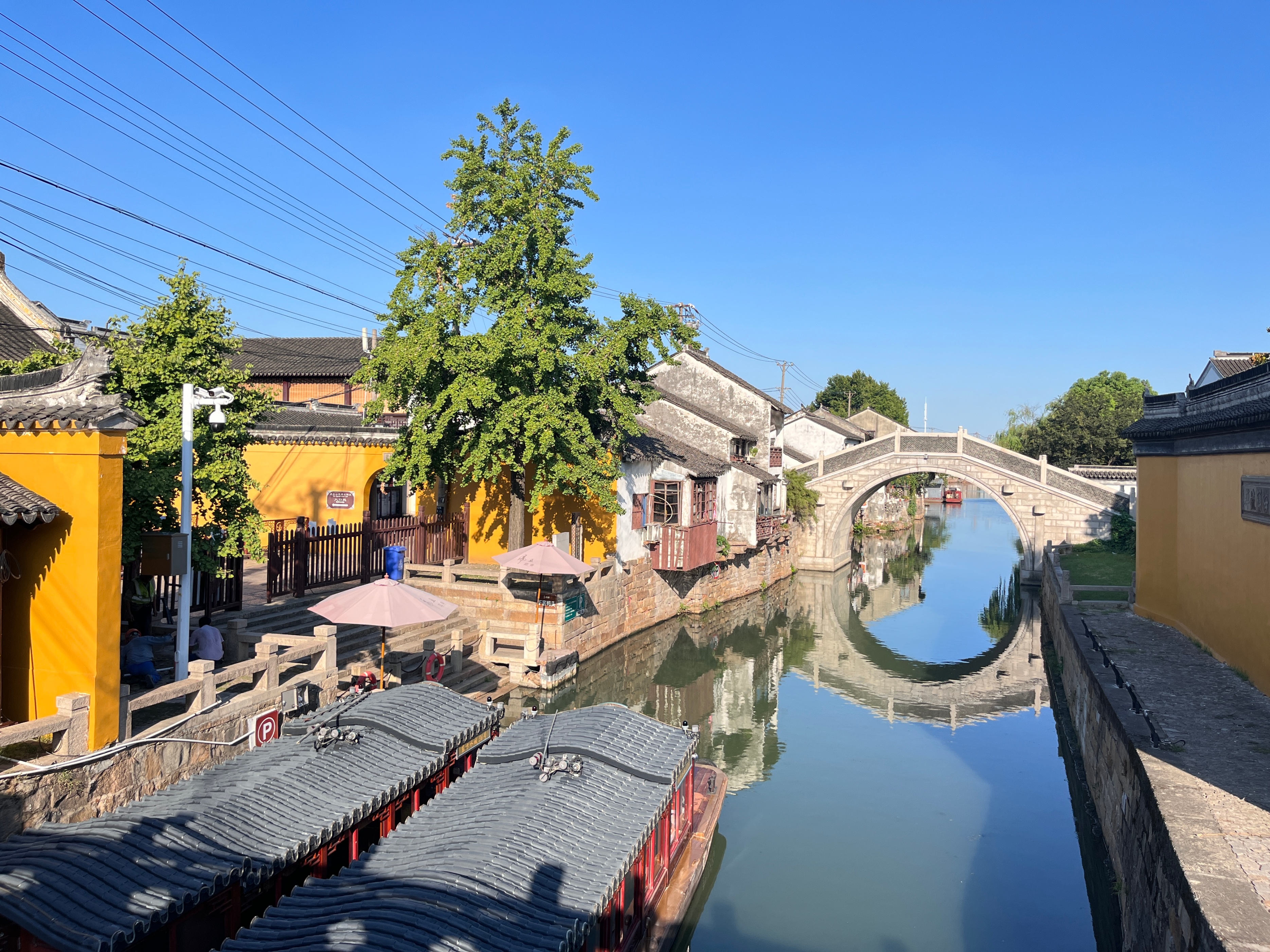 苏州园林和虎丘哪个值得游玩,苏州虎丘还有什么风景区呢