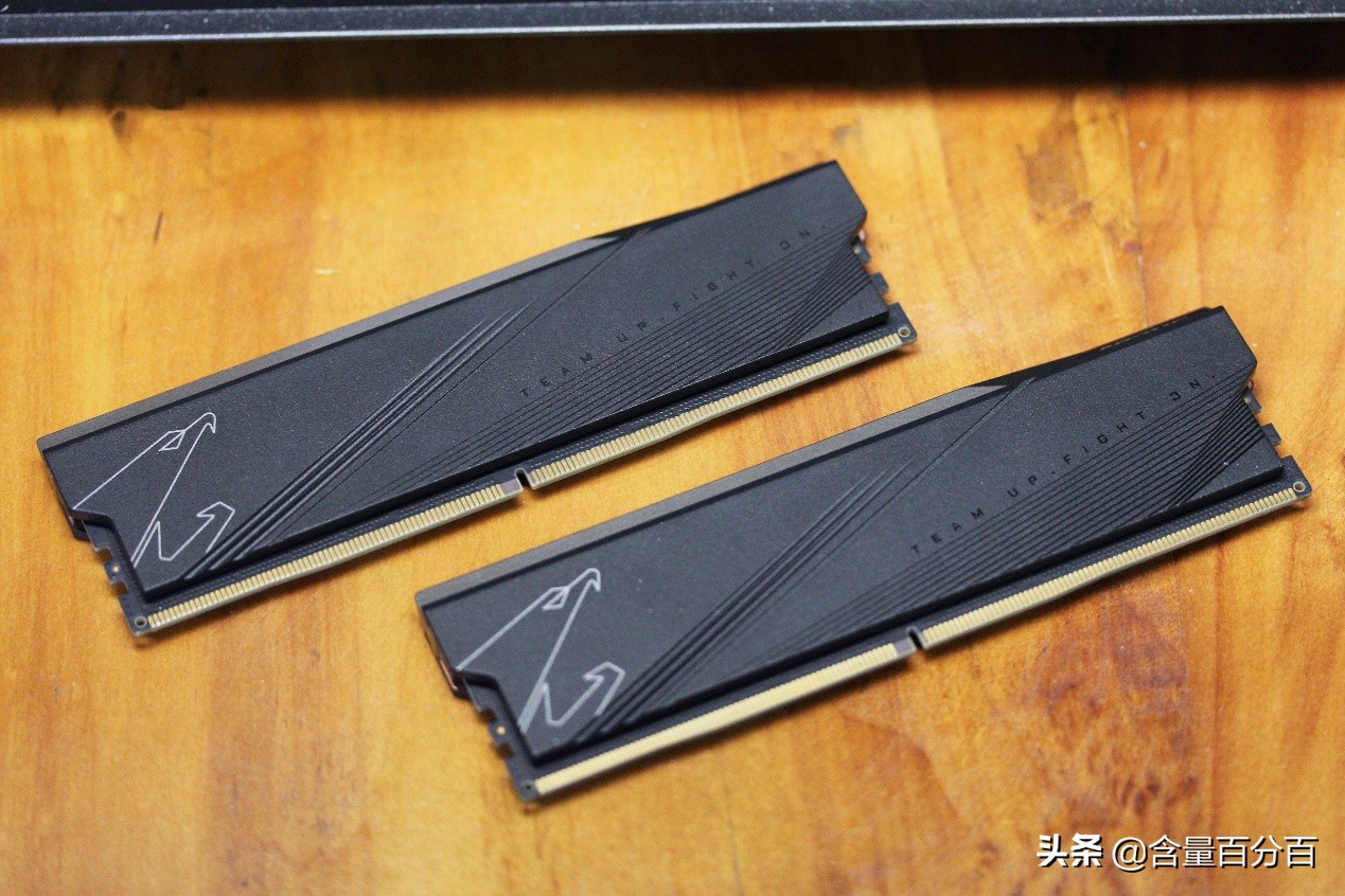ddr5内存为什么不如d4,技嘉AORUSDDR5内存
