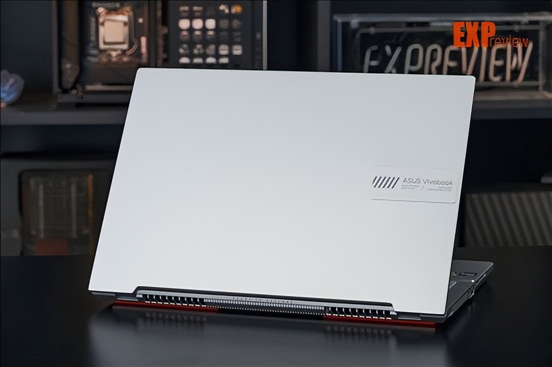 华硕无畏1613代酷睿i9标压评测,华硕无畏pro152023版i9测评