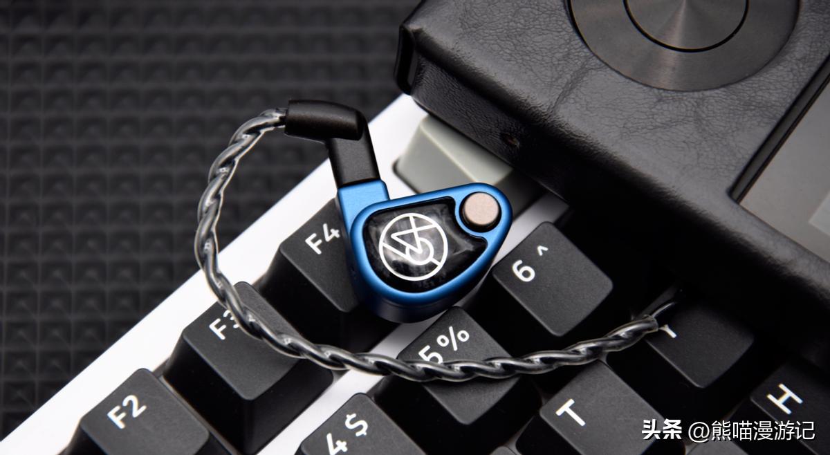 听觉盛宴!解析素质与宽松耐听细腻融合!64AudioU4sHiFI耳机评测