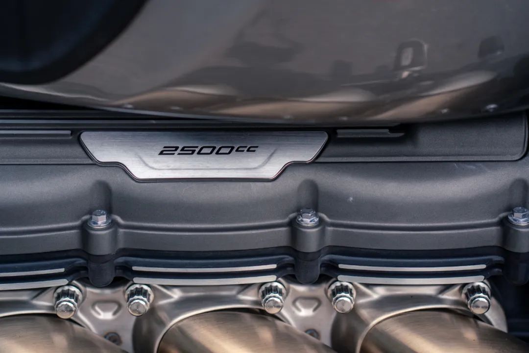 凯旋火箭3优缺点,火箭凯旋3新款试驾