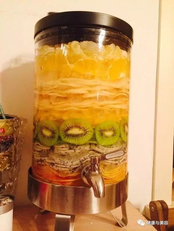 自制水果酵素的功效及作用,自制食用水果酵素的功效