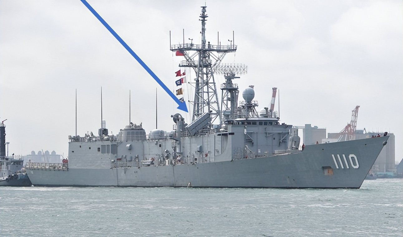 起底奇葩的台湾海军舰艇，大陆网友：看到台军这么流氓我就放心了