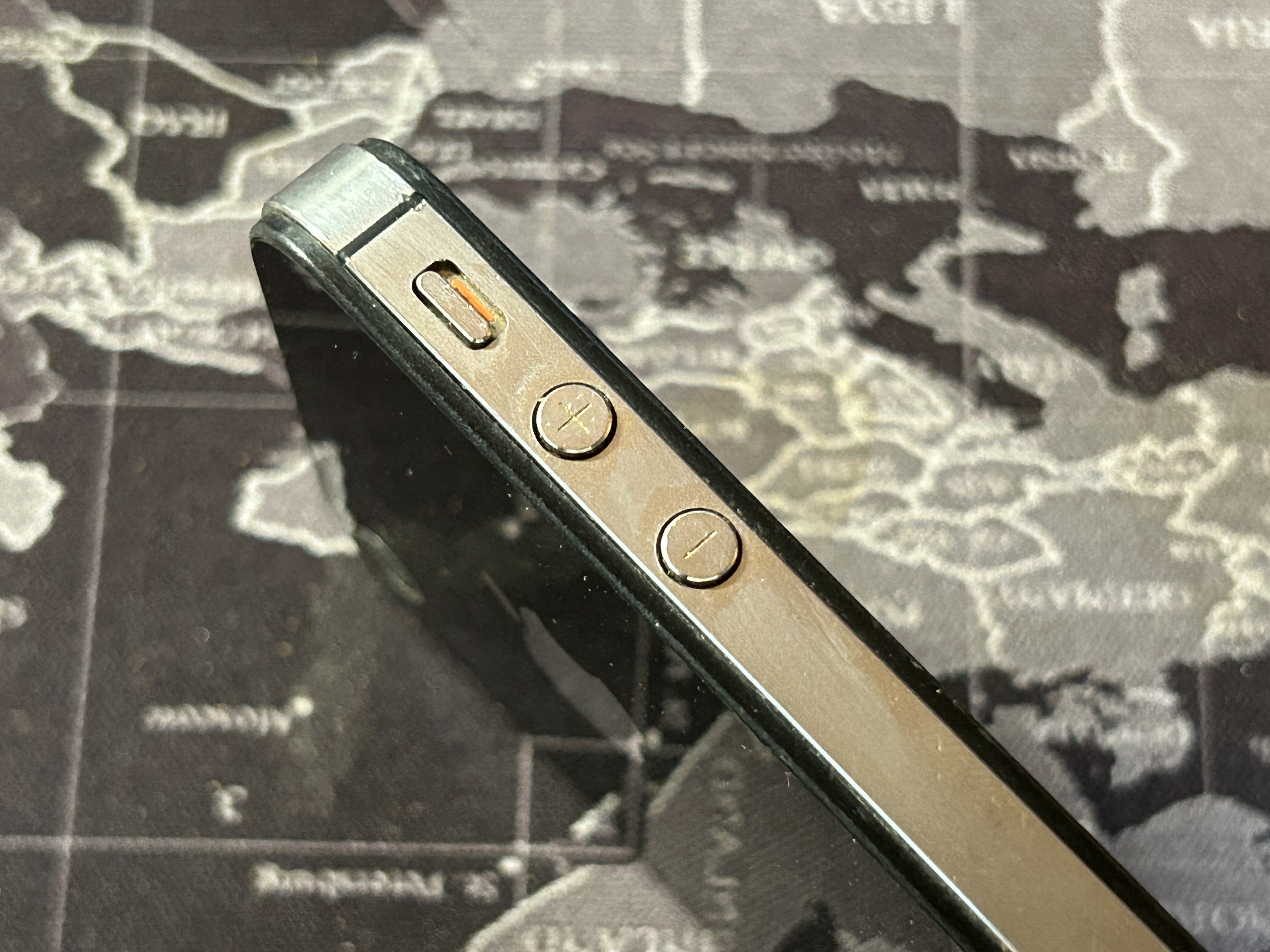 电子怀旧之旅(29)—苹果永远的明星—iPhone4s