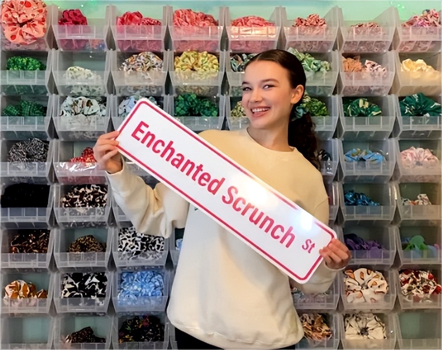 拼多多均价3元的发圈，竟被TK上15岁美国少女以超10倍的价格卖出