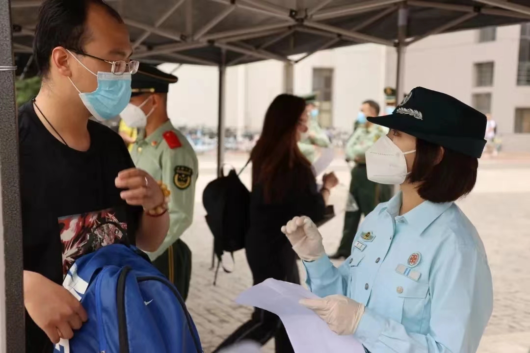 上岸军队文职真实感受,23届毕业生考军队文职还来得及不