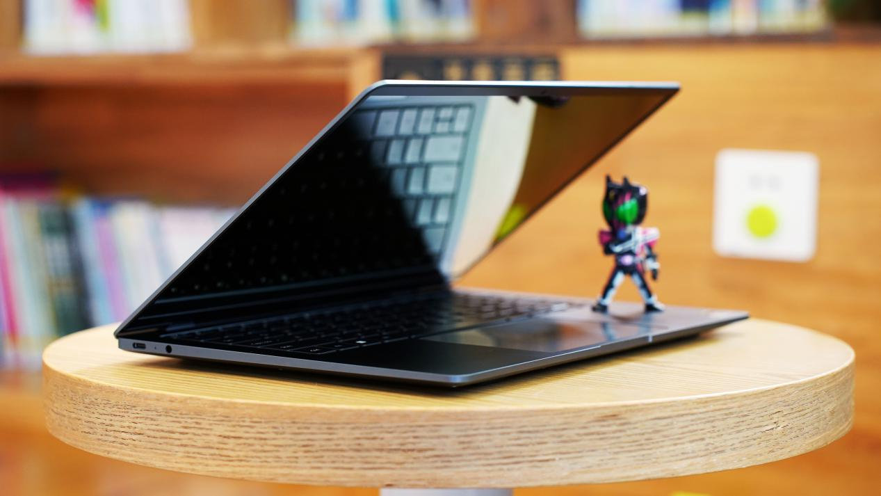 小米bookpro14锐龙版,小米bookpro14锐龙版能触屏吗