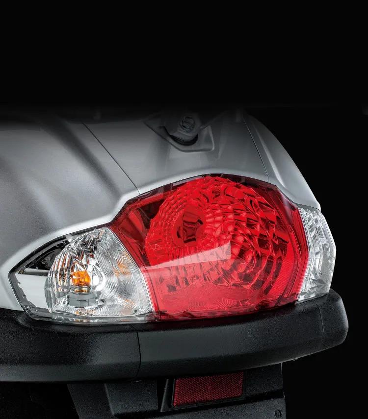 狂飙强哥同款豪爵精品踏板摩托车宇钻125