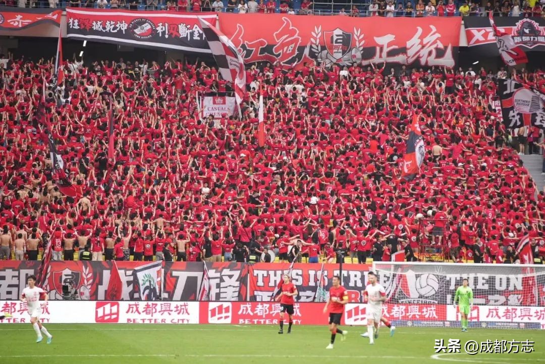 成都凤凰山足球空场,成都凤凰山足球赛回放