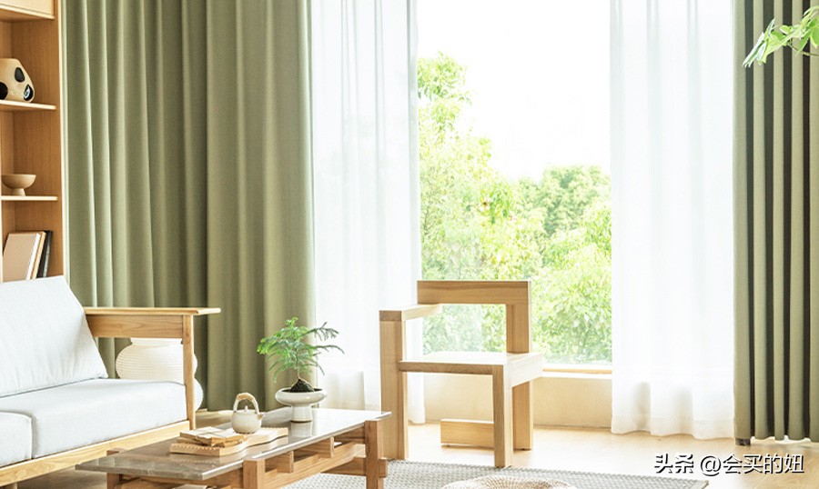 如何选便宜美观实用的窗帘,店铺一般装什么窗帘好看